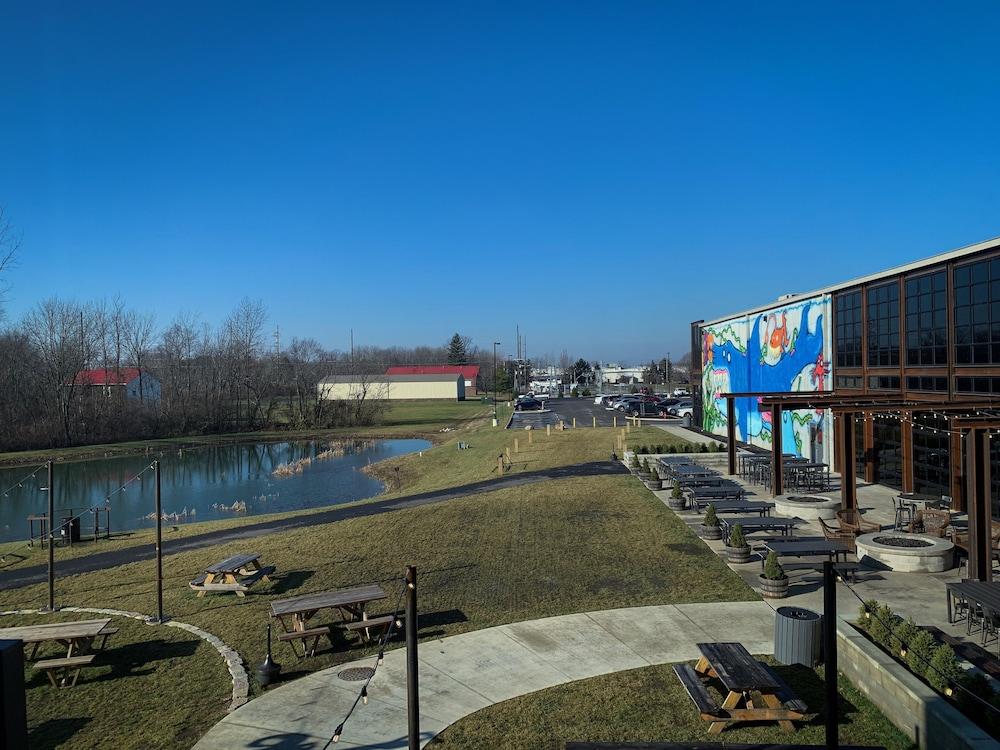 DogHouse Columbus photo 14