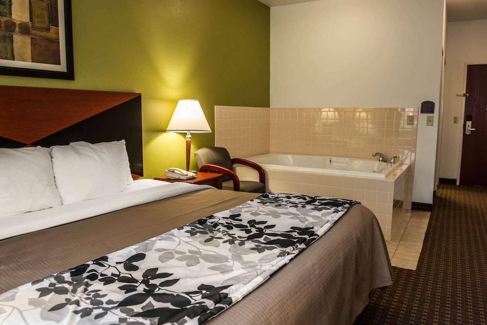 Sleep Inn South Bend Airport photo 25