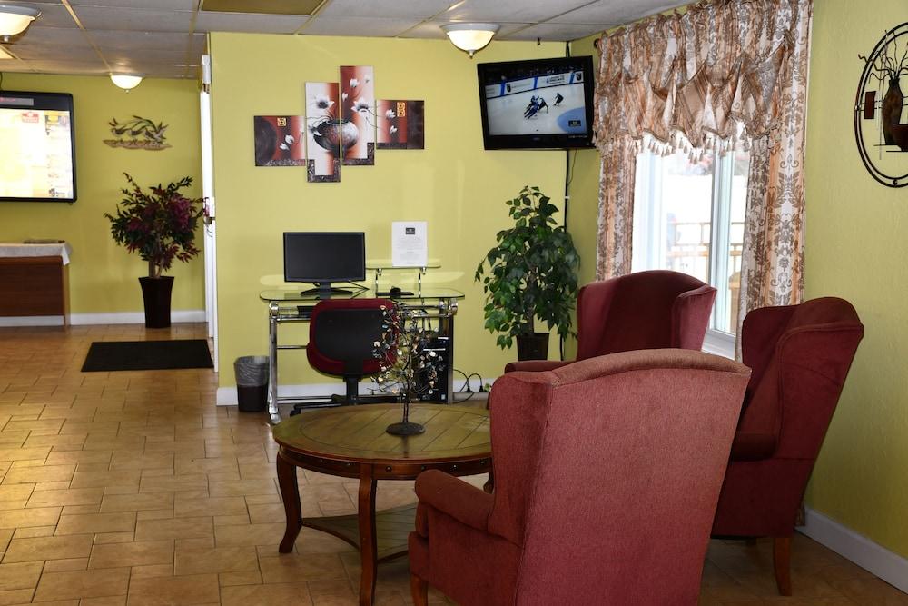 Regency Inn & Suites photo 3