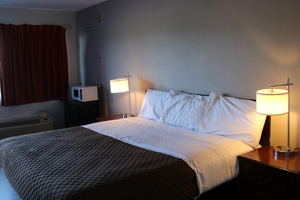 Rodeway Inn Brooklawn photo 8