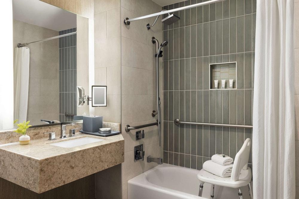 The Woodlands Resort, Curio Collection by Hilton photo 52