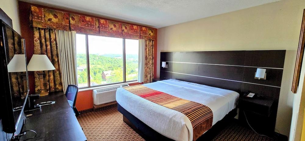 Grand Plaza Hotel & Conference Center photo 9
