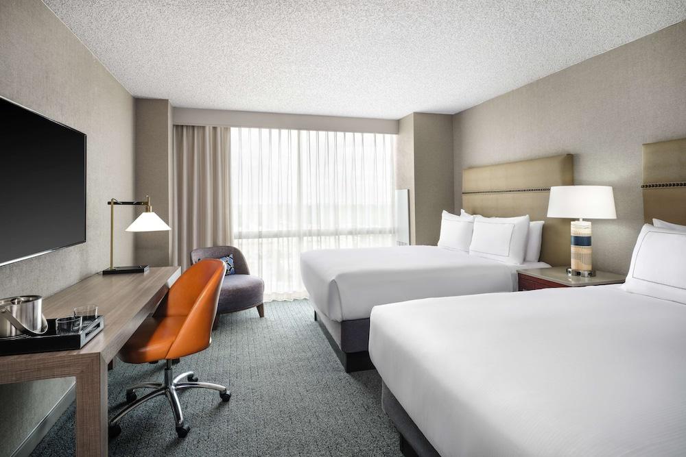 Hilton Richardson Dallas photo 21