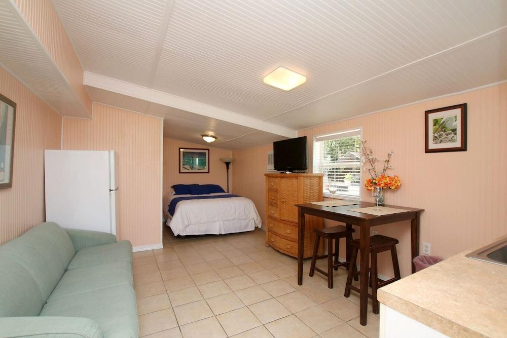 Sunset Cove Beach Resort photo 22