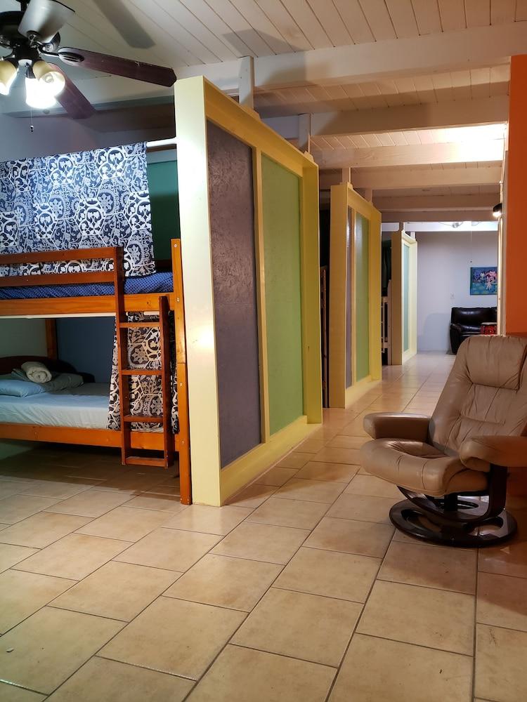 Crashpod Hostel photo 16