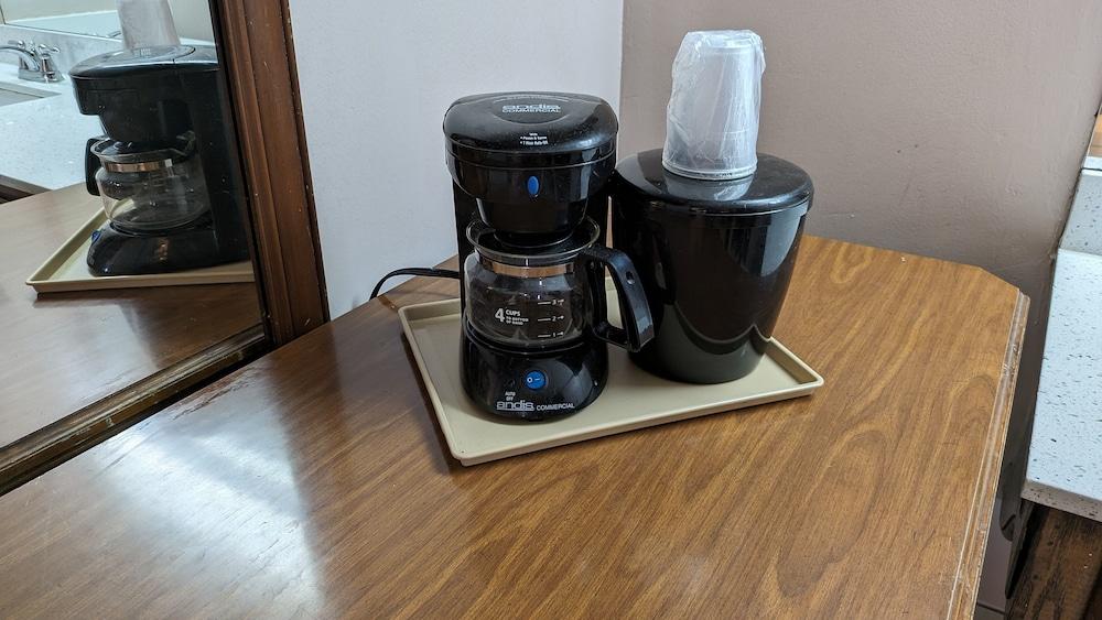 Edelweiss Inn And Suites photo 15