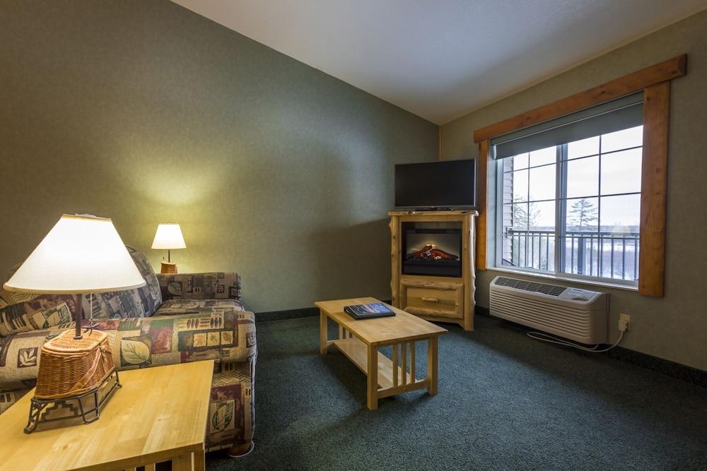 Crooked River Lodge photo 23