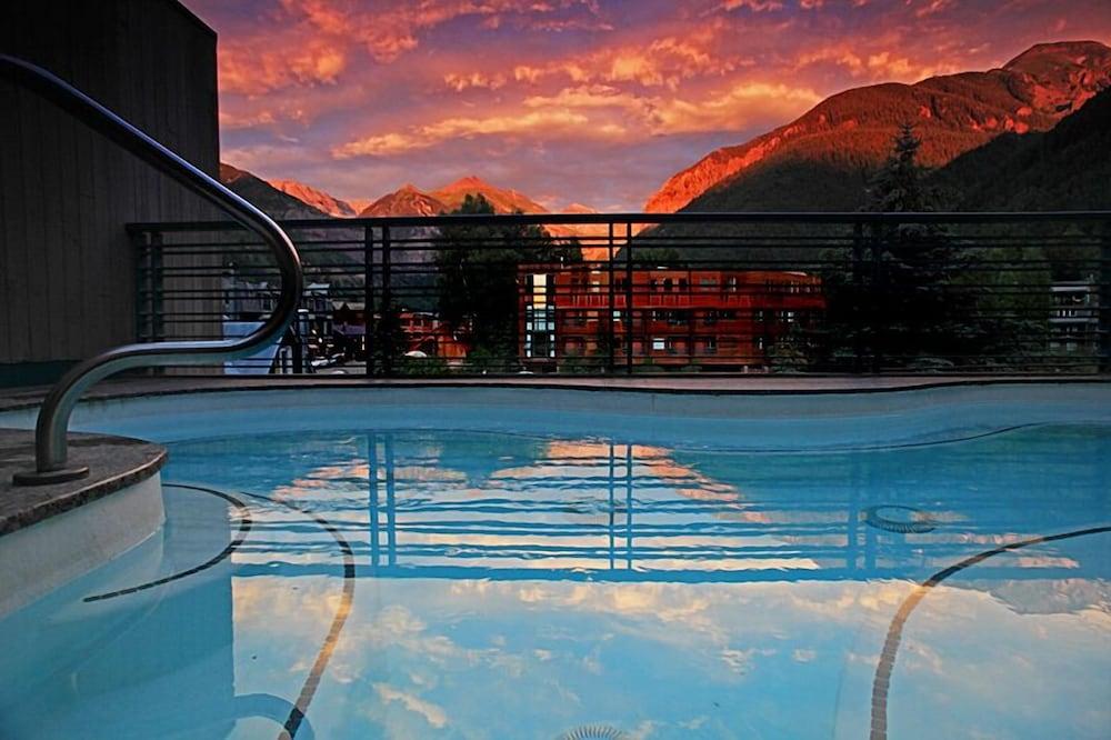 Camel's Garden Hotel photo 49