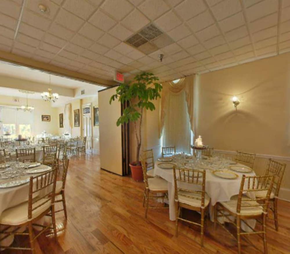 Hotel Alcott photo 3