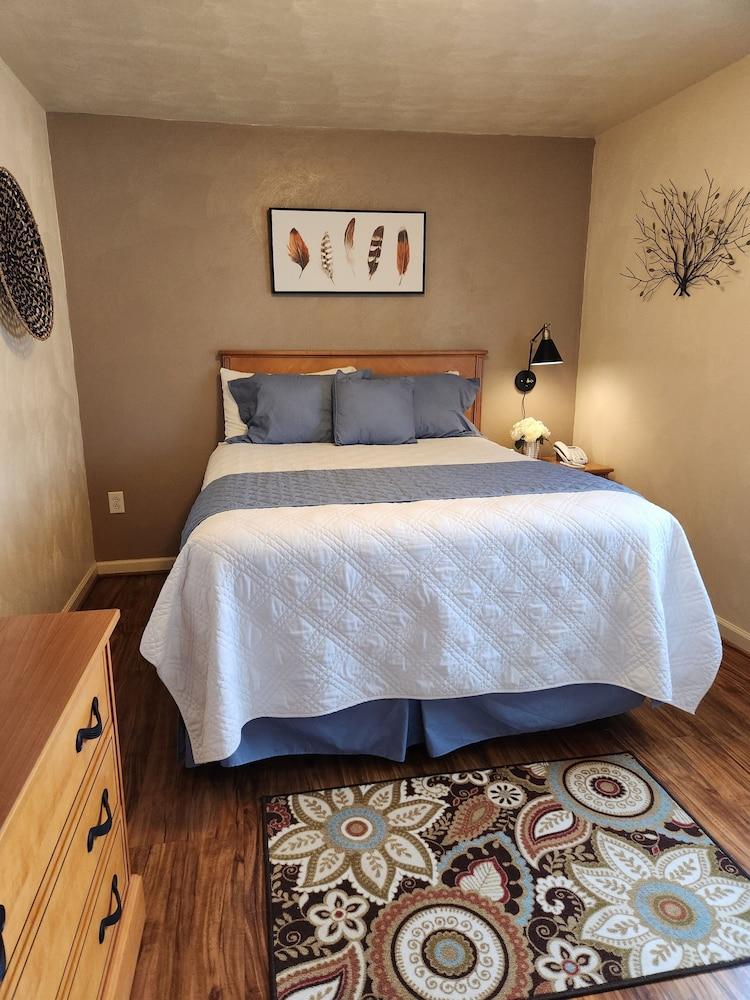 Affordable Corporate Suites - Lanford photo 55