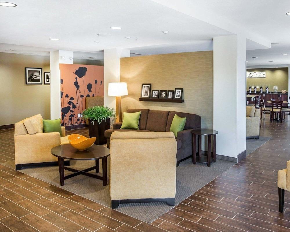 MainStay Suites Cartersville - Emerson Lake Point photo 2