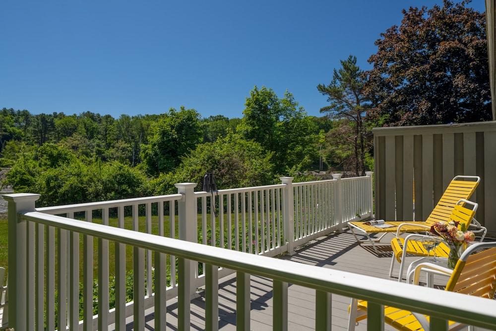 Dockside Guest Quarters & Restaurant photo 50