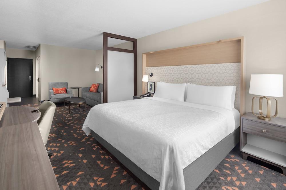 Holiday Inn Hasbrouck Heights-Meadowlands by IHG photo 30