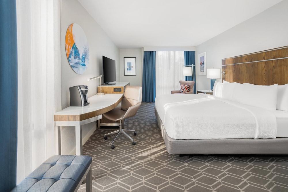 Crowne Plaza Hotel Jacksonville Airport/I-95N by IHG photo 19