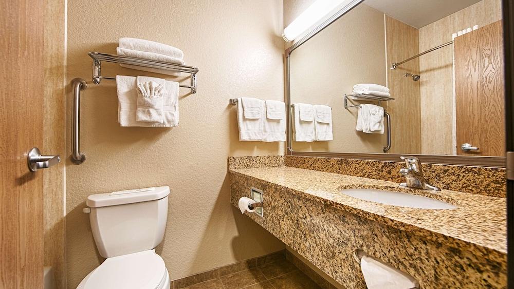 Best Western Rambler photo 36