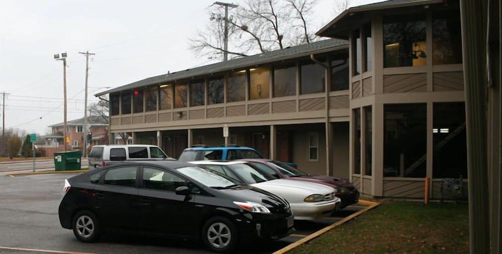 Snelling Motel photo 24