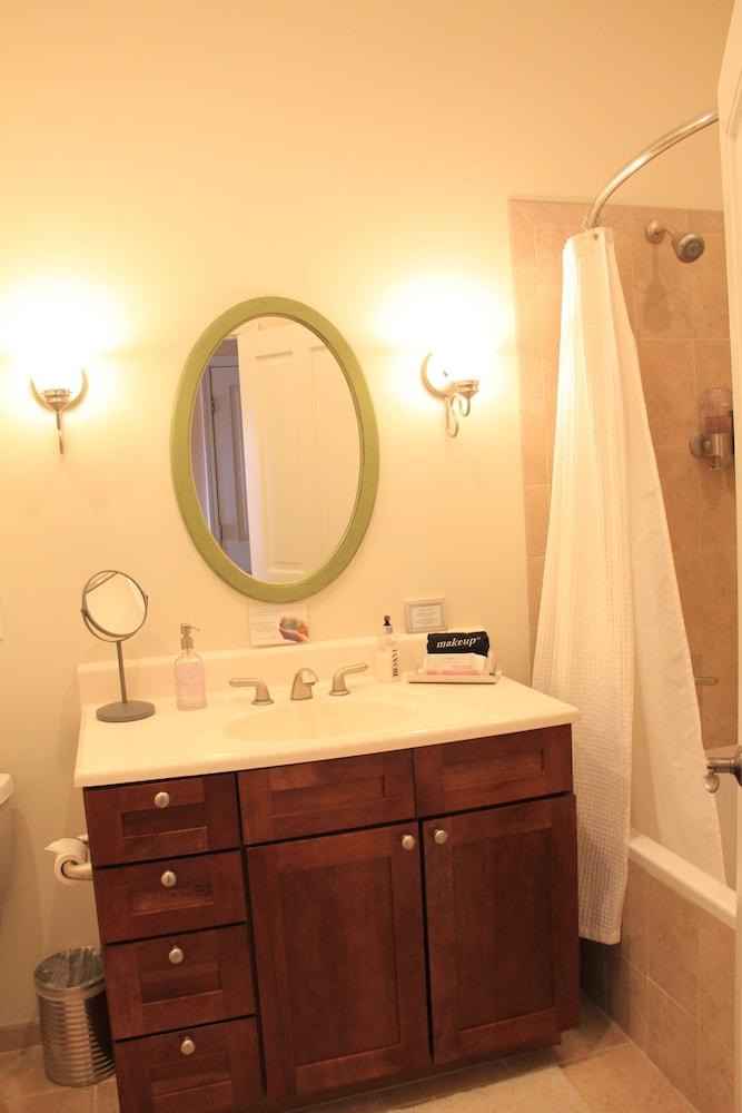 Inn at Riverbend photo 33