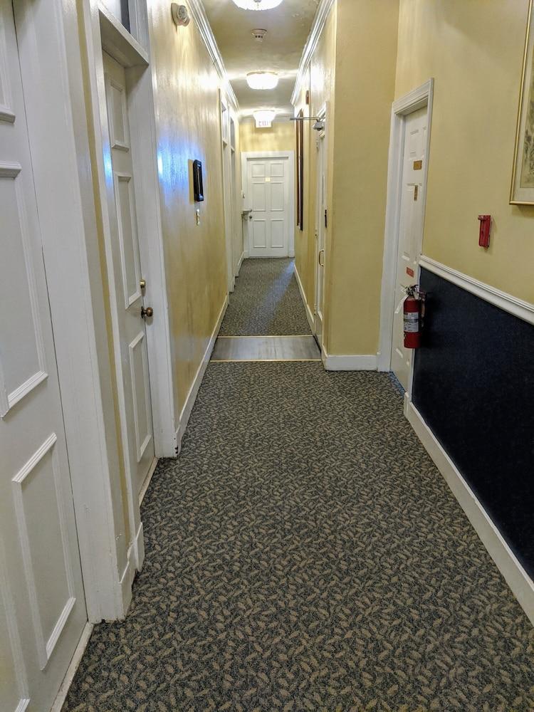 The Biltmore Greensboro Hotel photo 35