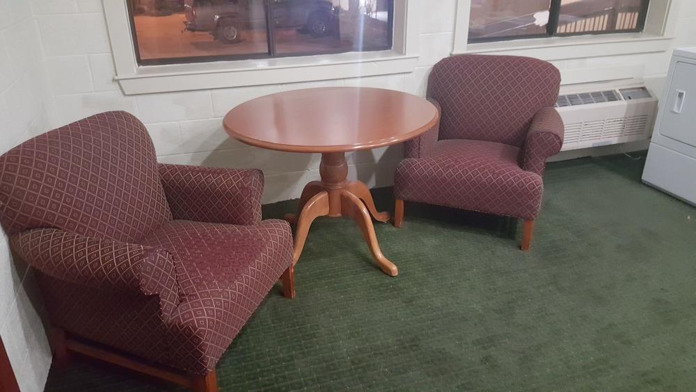 KC Motel photo 15