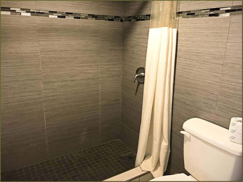 Stay Inn and Suites photo 31