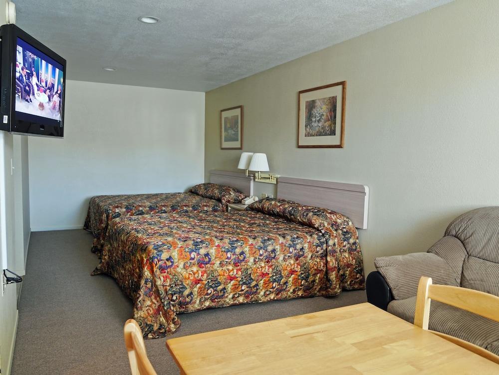 Yerington Inn photo 7
