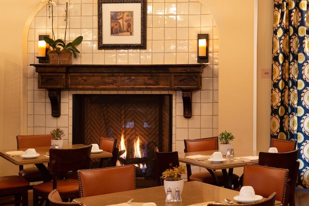 Ponte Vineyard Inn photo 38
