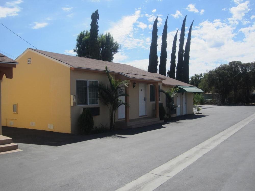 Starlight Inn Van Nuys photo 5
