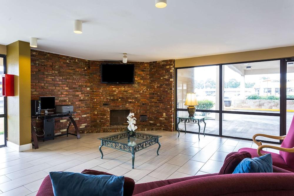 Quality Inn Indianola photo 8