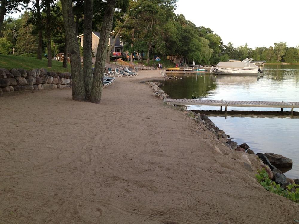 Kavanaugh's Sylvan Lake Resort photo 62