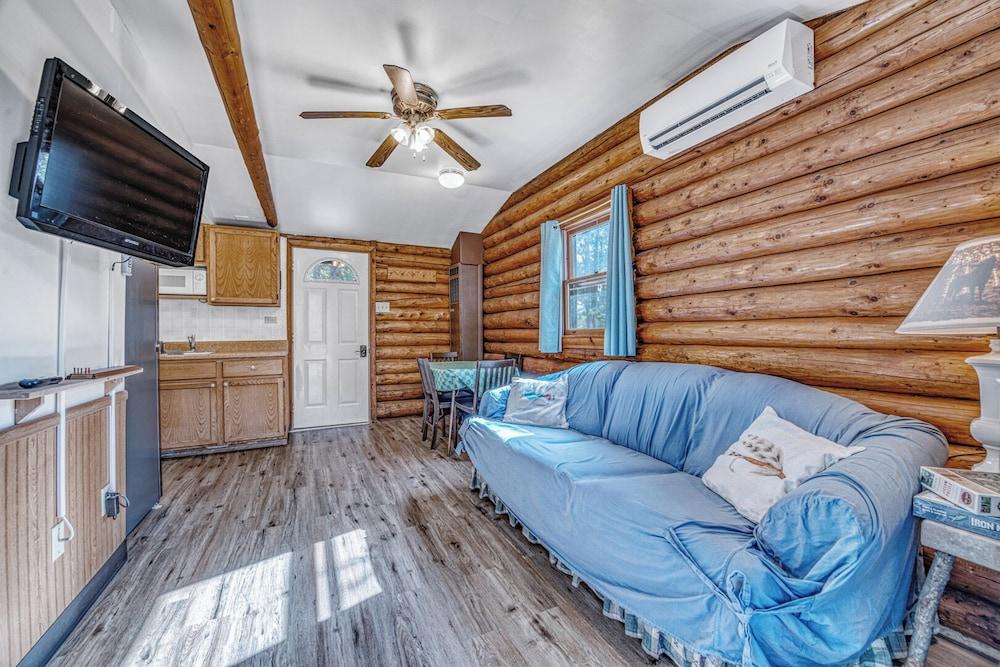Edgewater Resort photo 57