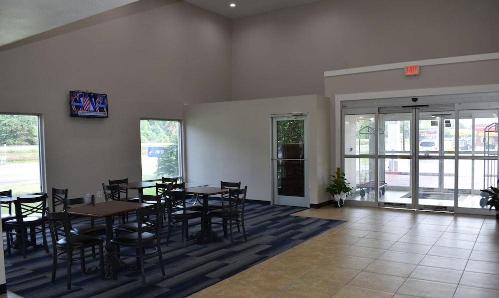 Executive Inn and Suites Baker photo 4