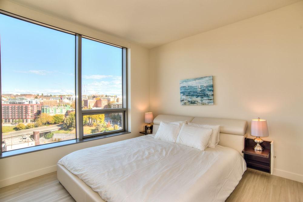 Furnished Apartments on Pine Street photo 12