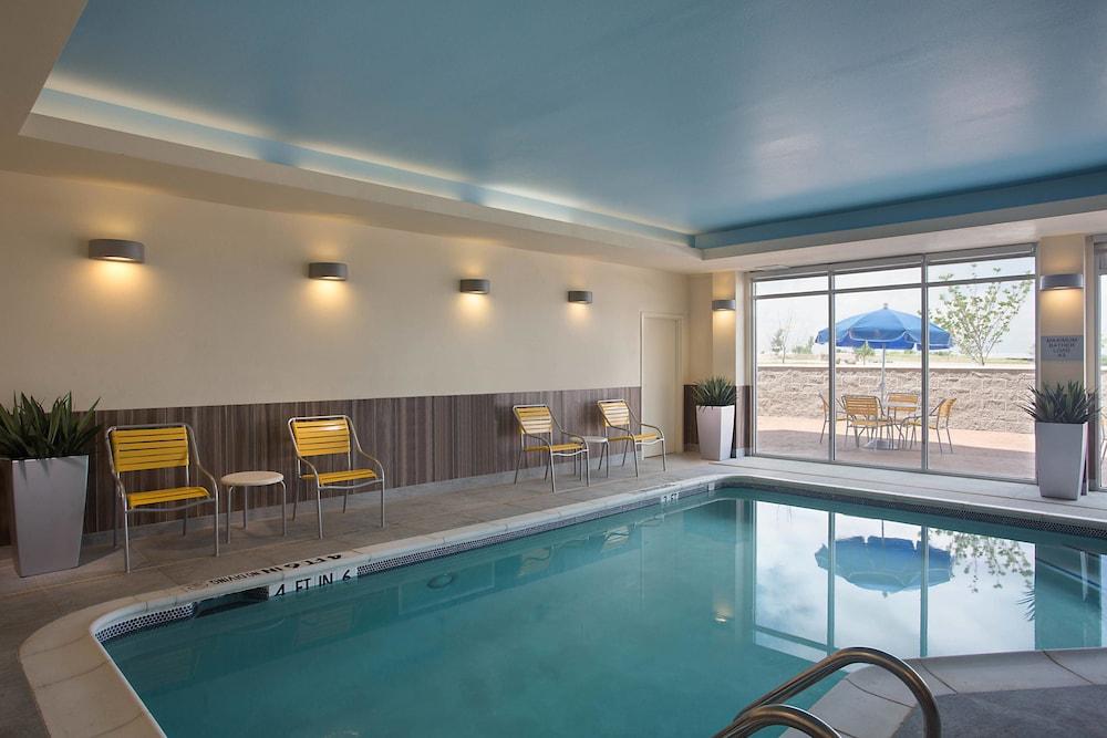 Fairfield Inn & Suites Dallas West/i-30 photo 15