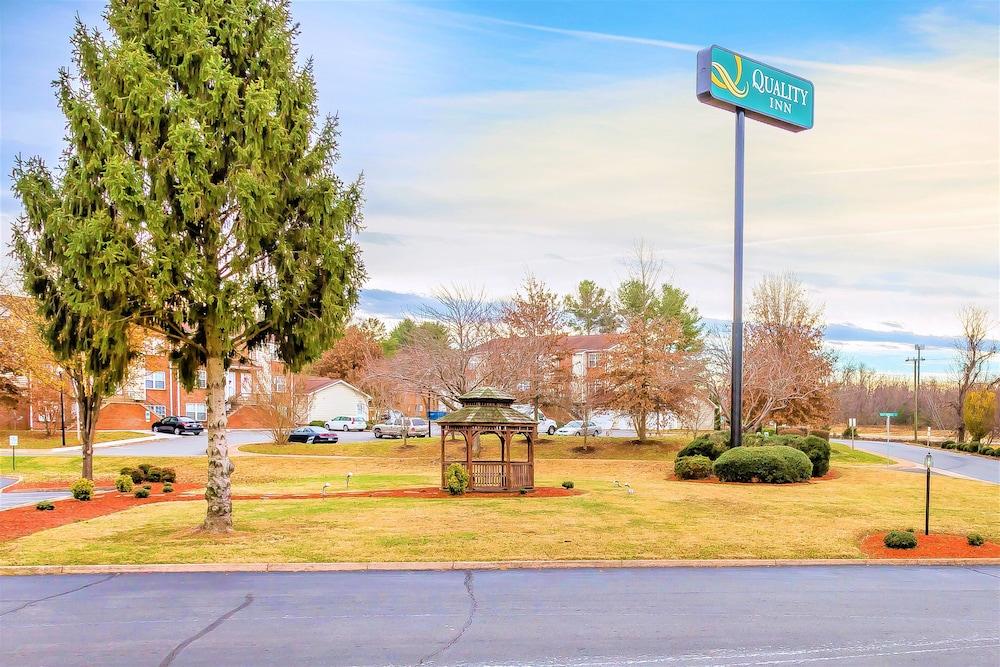 Quality Inn Culpeper photo 32