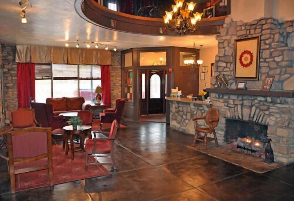 Ye Old English Inn photo 31