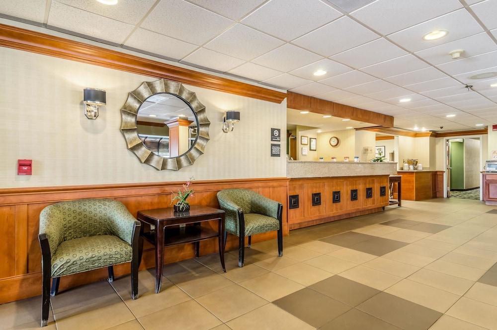 Quality Inn Lumberton North photo 8