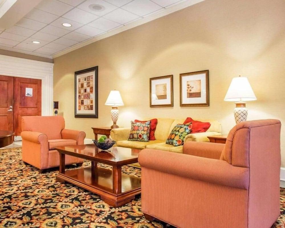 Budgetel Inn & Suites Atlanta photo 14