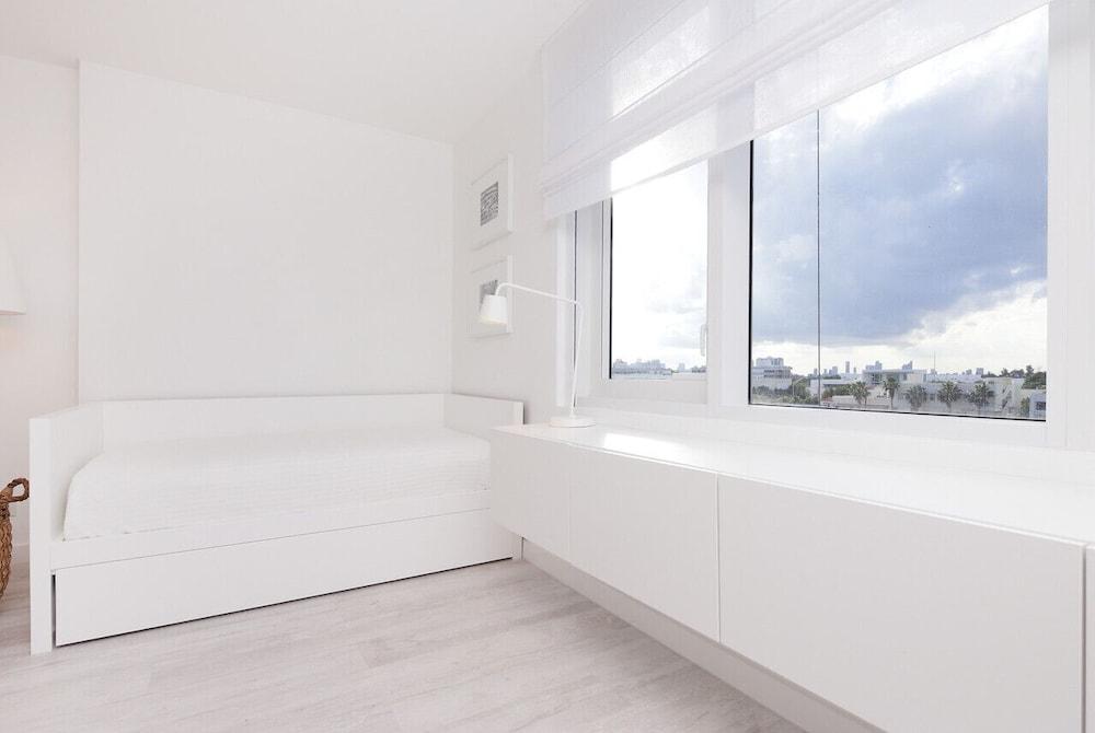 Ocean View Luxury Condo photo 48