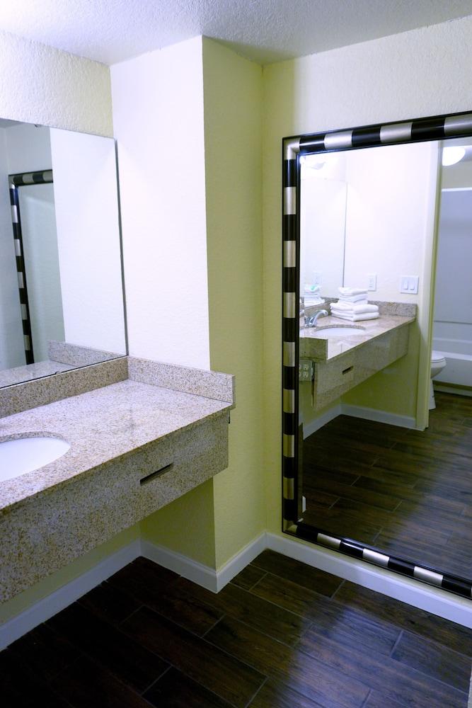 Duo Boutique Hotel photo 8