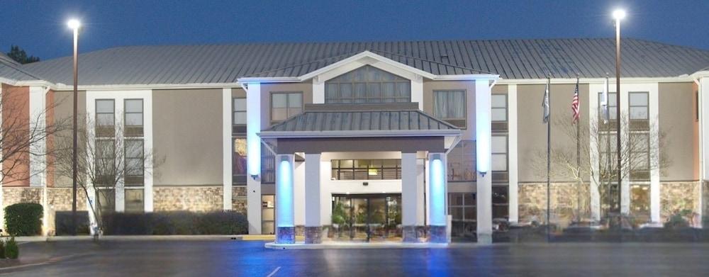 Holiday Inn Express Anderson by IHG photo 10