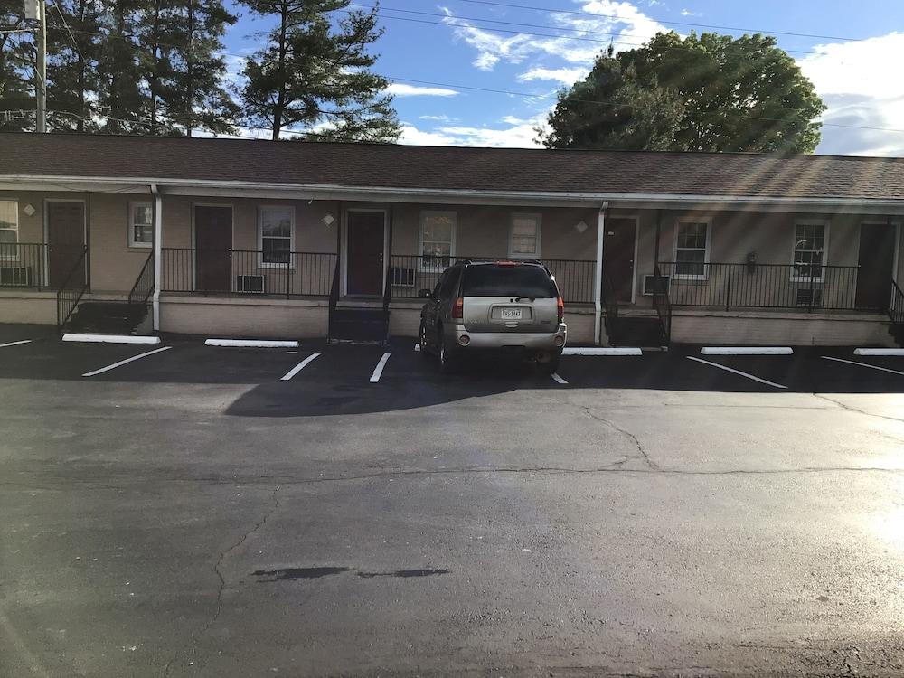 Skyland Inn photo 12