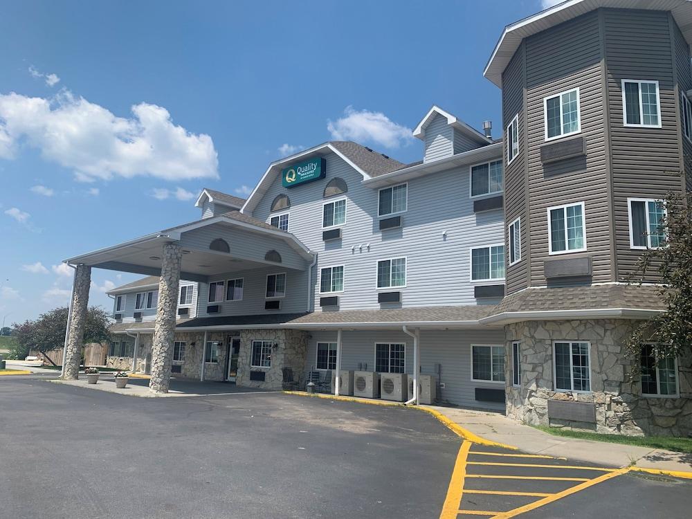 Quality Inn & Suites Lincoln North photo 10
