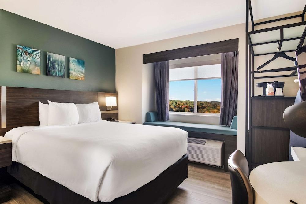 Spark by Hilton Clarion photo 19