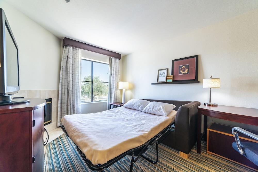 Metro Phoenix Extended Stay photo 29