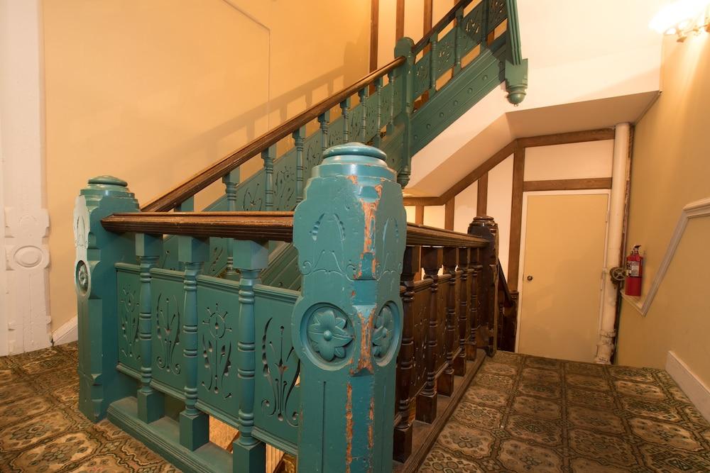 Biltmore Suites Hotel photo 21