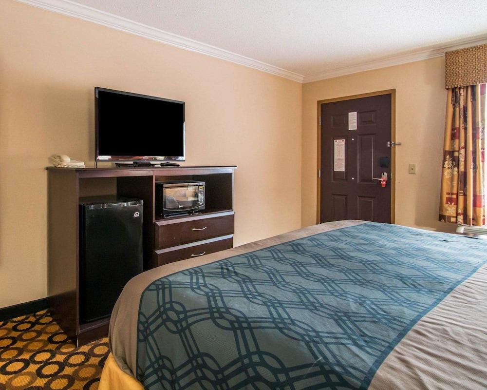 Econo Lodge Richmond Hill photo 7