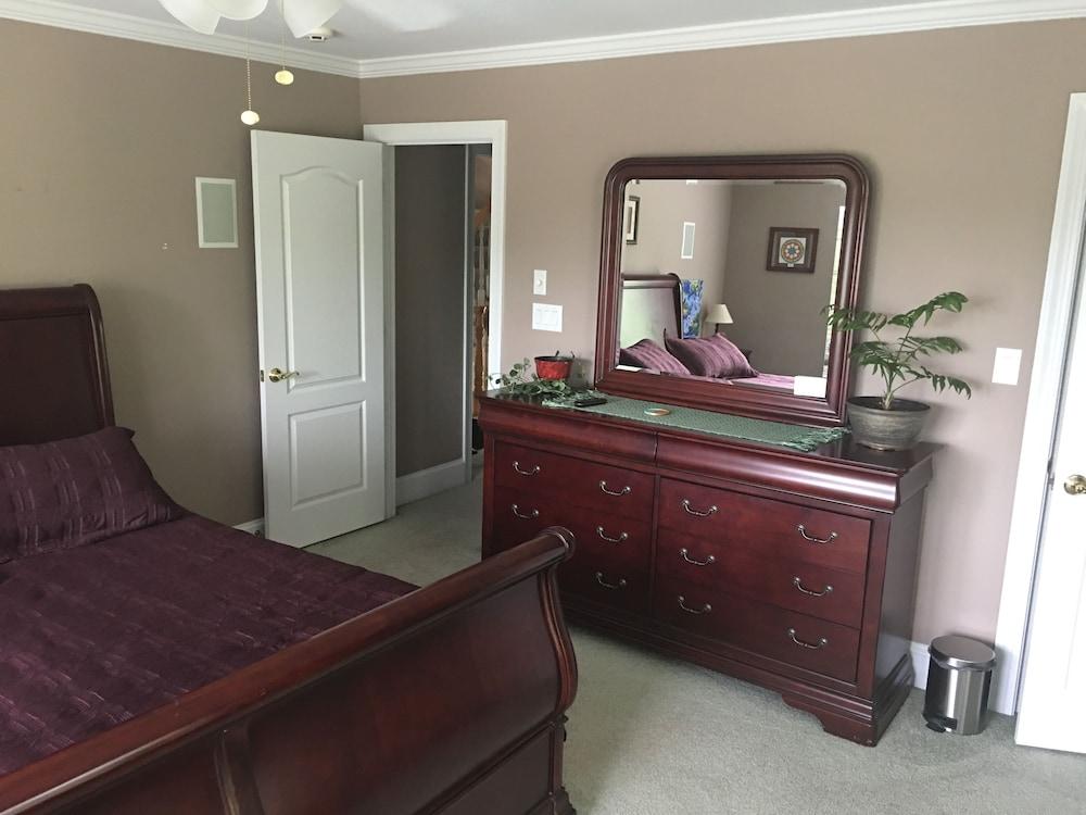 The Lakeside Resort photo 71