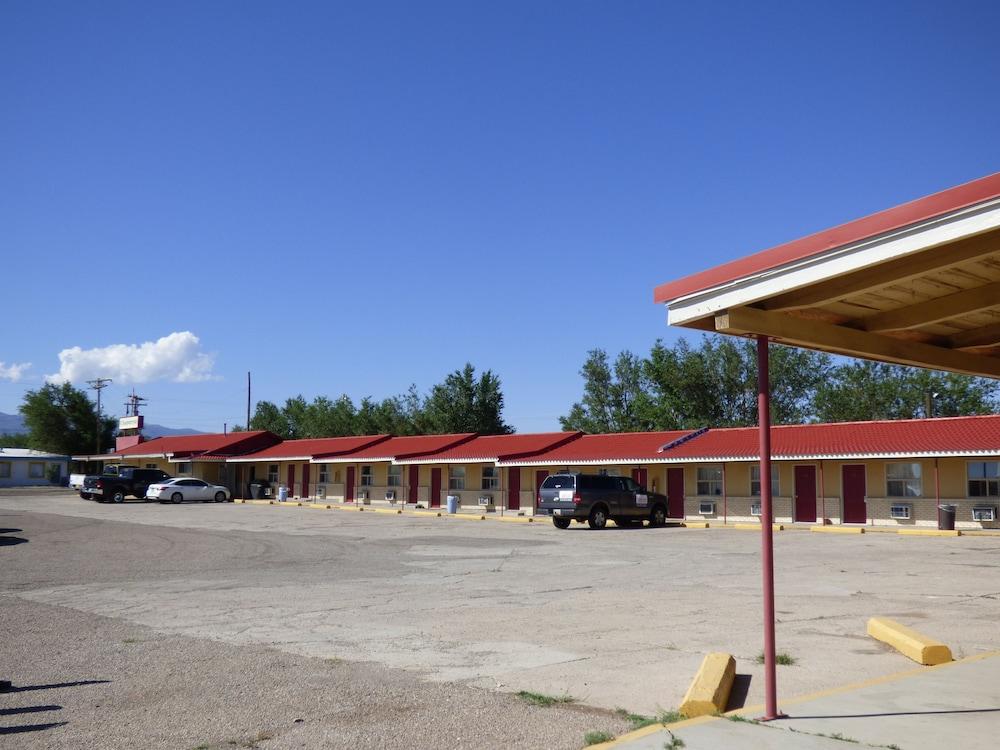 Carrizozo Inn photo 22