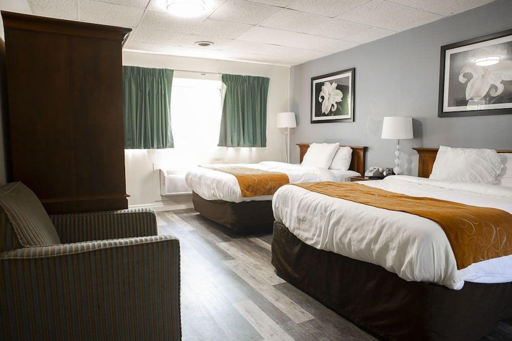 Bedford Motel photo 22