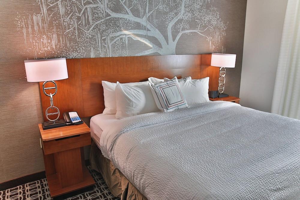 Fairfield Inn & Suites by Marriott Savannah Midtown photo 16